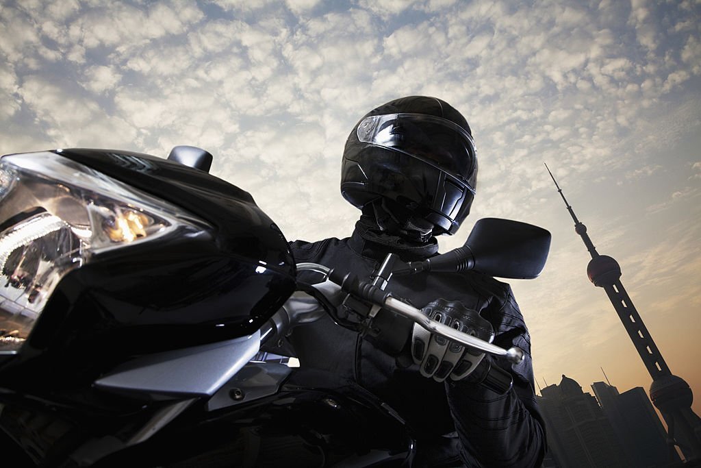 are bluetooth motorcycle helmets legal