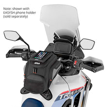 EASY06_tank-bag_mounted-on_givi_honda-xl750transal