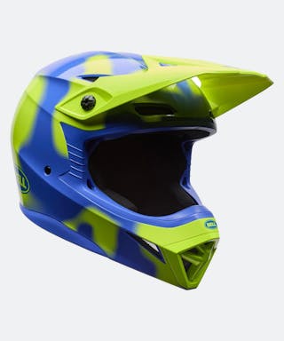 bell motorcycle helmet nz Qualifier DLX Blackout Full Face Road and an aggressive muzzle shielding your face from Mother Nature or the prying publics eye Bell MOTO-10 SPHERICAL Cortex Silver/Grey