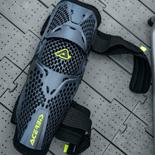 K035 KNEE GUARD LS