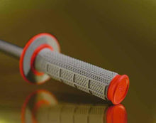 Renthal Tapered (dual compound) - Half Waffle/Half Diamond Grips