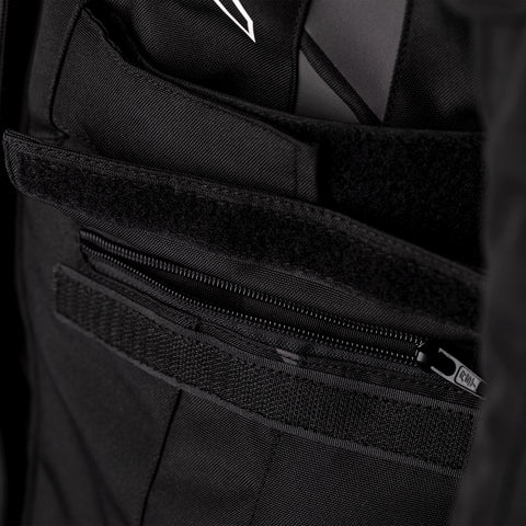 103057-BLK-05