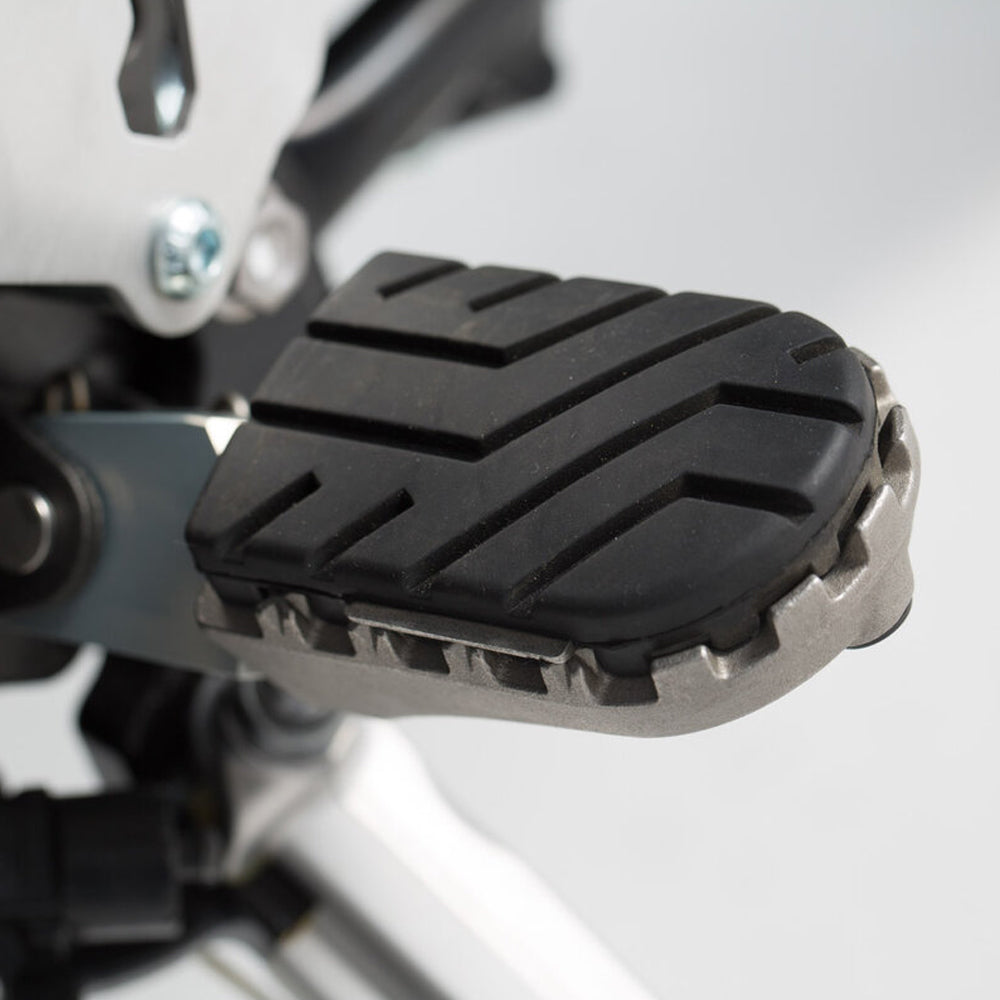 FOOTREST KIT SW MOTECH ION TRIUMPH TIGER 800 TIGER 900 TIGER 1200 SCRAMBLER