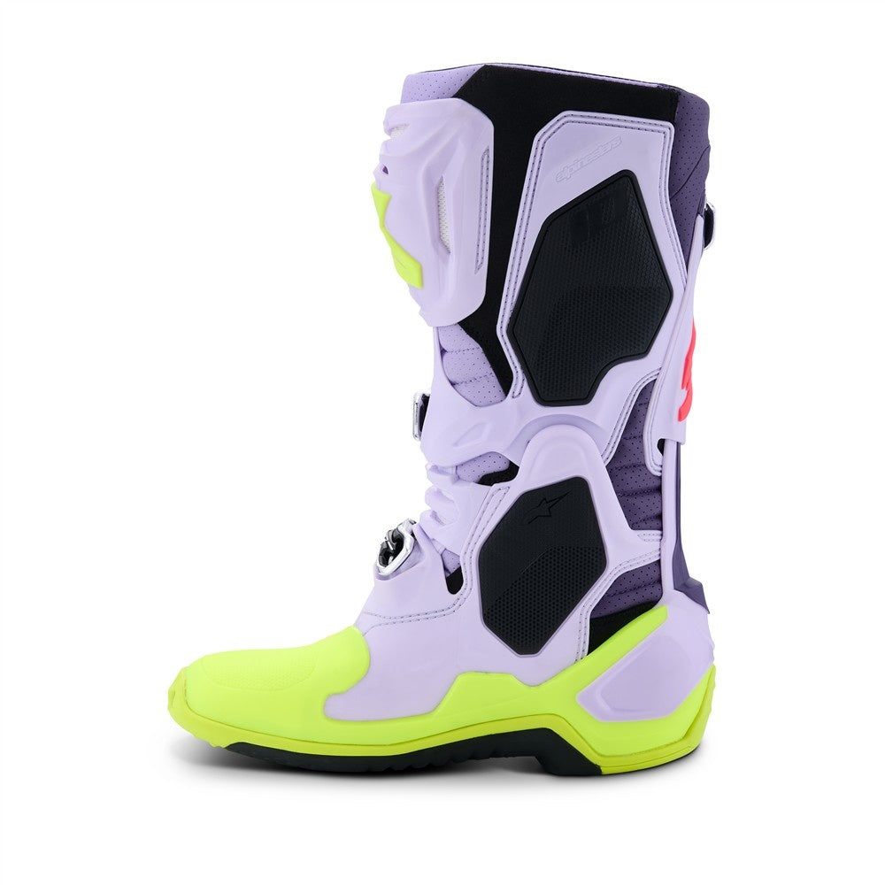 Tech-10 Supervented Boots