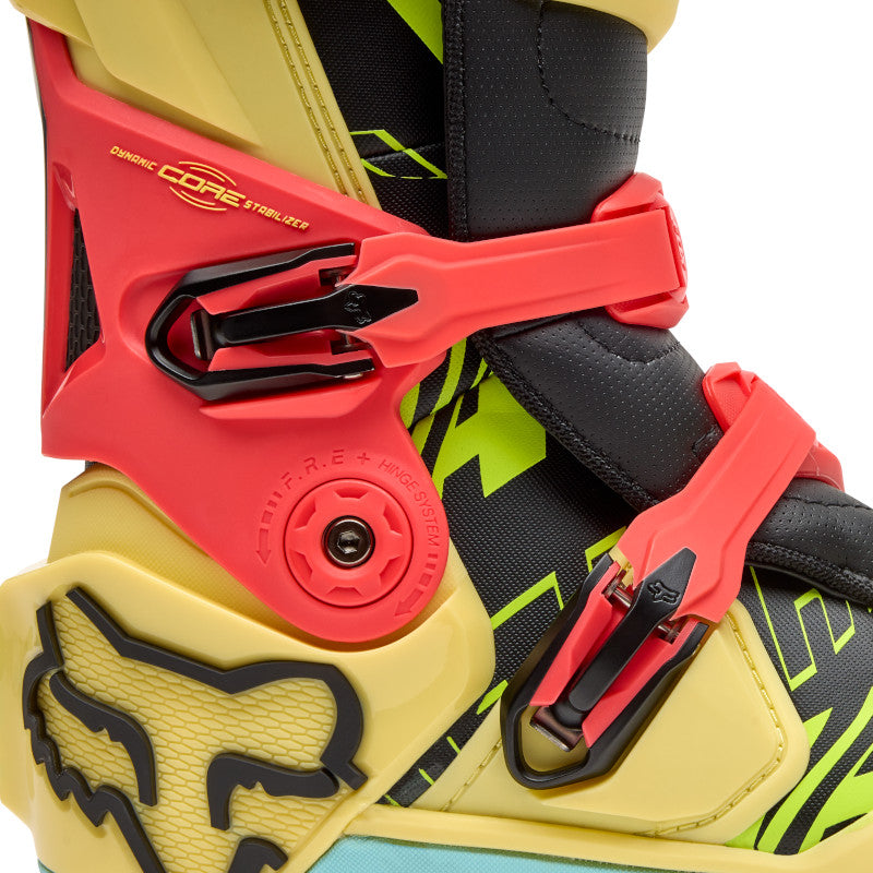 Instinct Elevated LE Boot