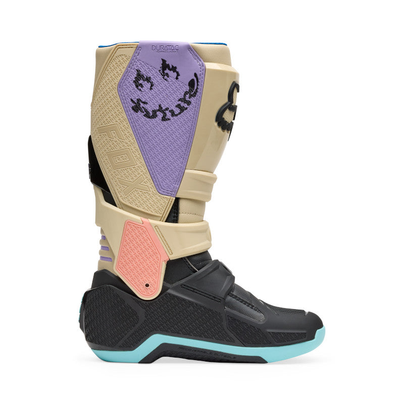 Motion Hello Future Boot