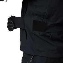 Defend Gore-Tex ADV Jacket