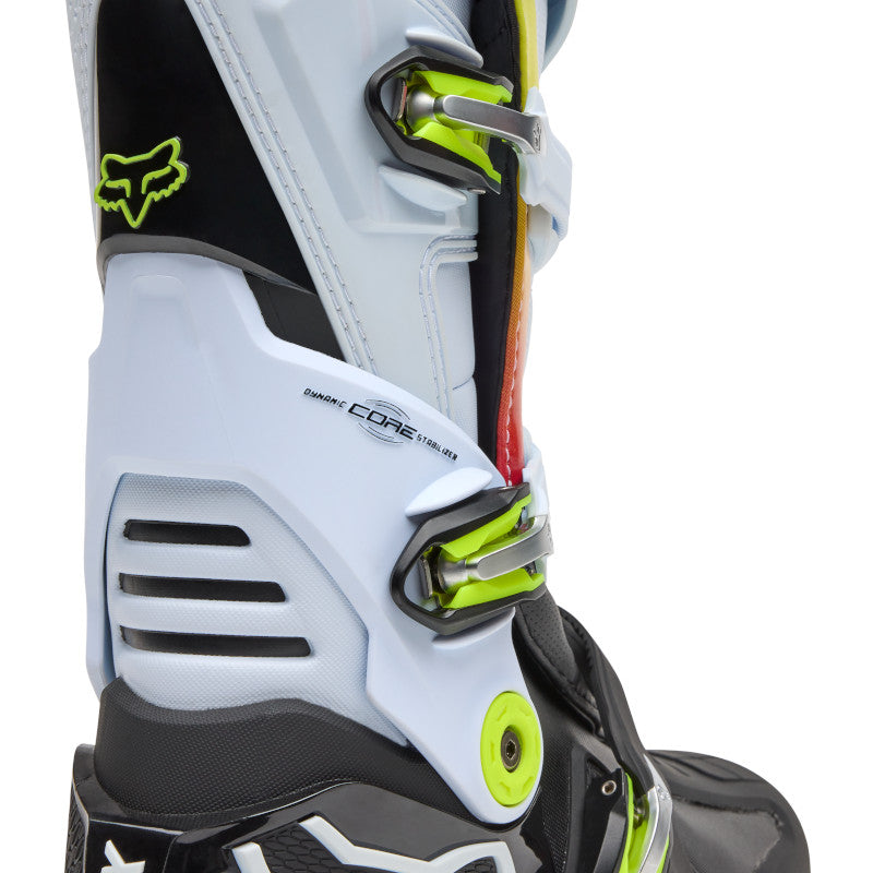 Motion Hello Future Boot
