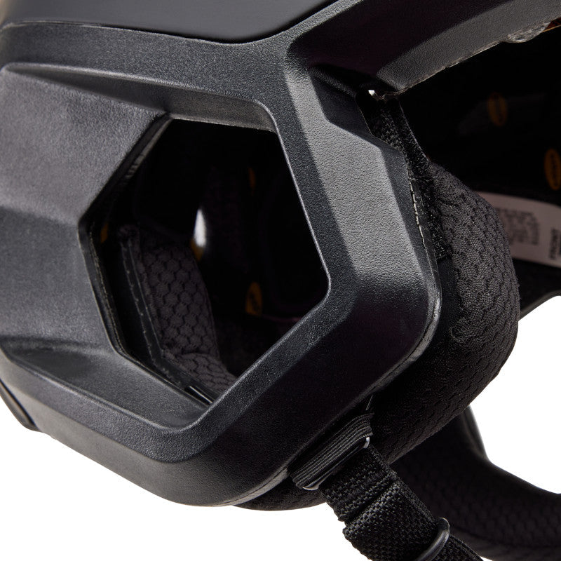 Fox Dropframe Helmet CE