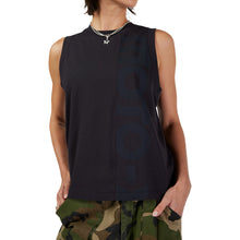 W Moto-X Blocked Tank