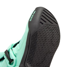 YTH Comp Boot
