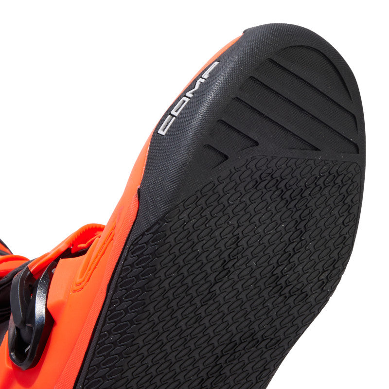 YTH Comp Boot