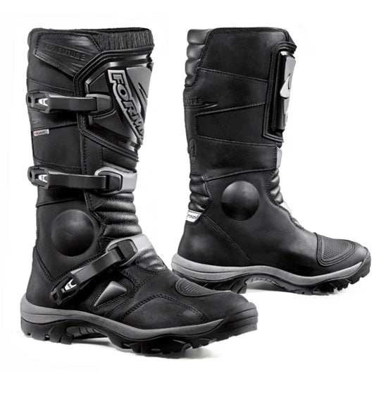 Forma Adventure Boots