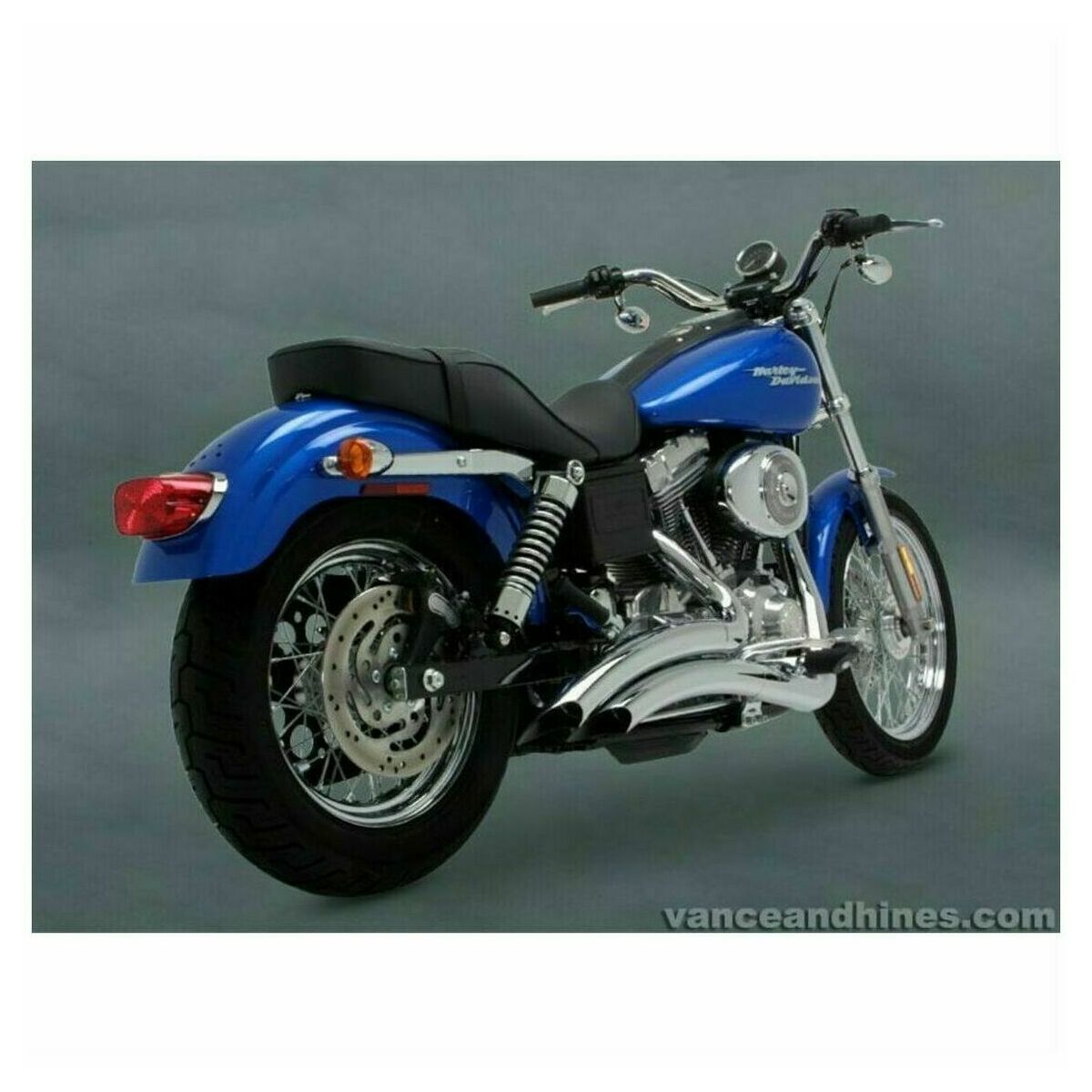Vance & Hines Big Radius 2-into-2 Exhaust Chrome Dyna