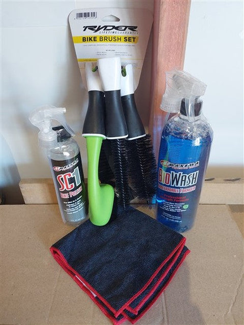 Maxima Pro Bike Cleaning Kit With Brush Set