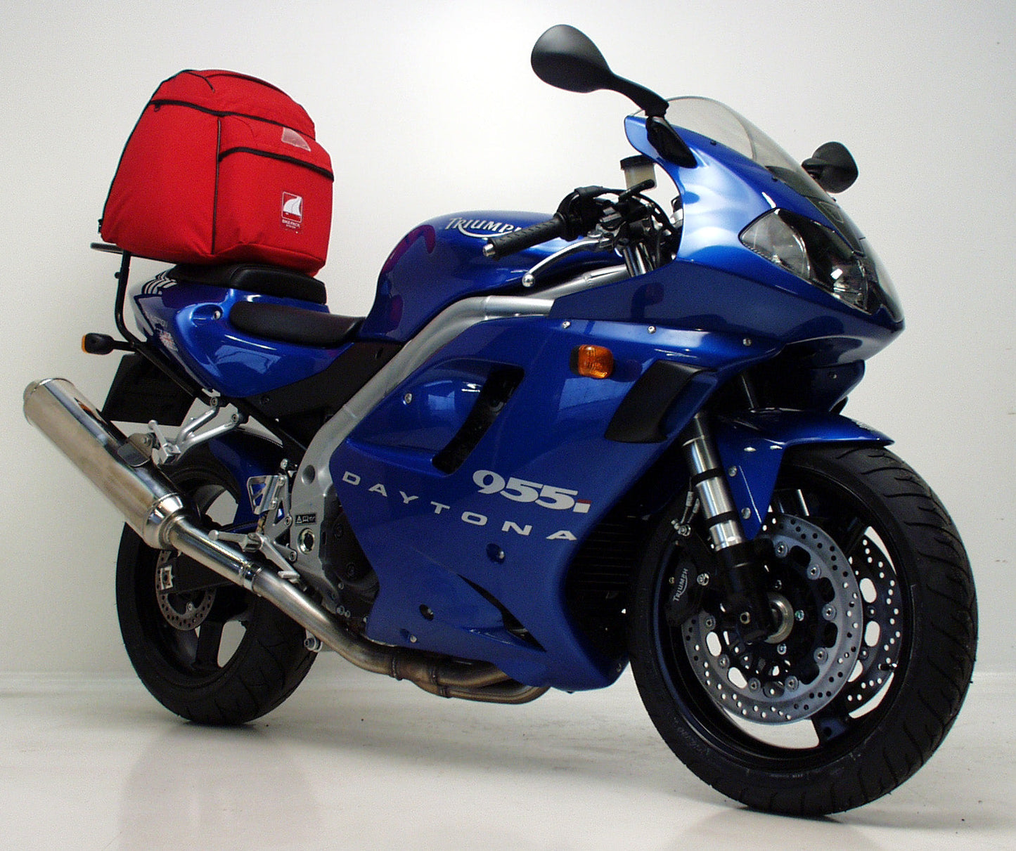 Ventura Luggage for Triumph Daytona 955i (04-06)