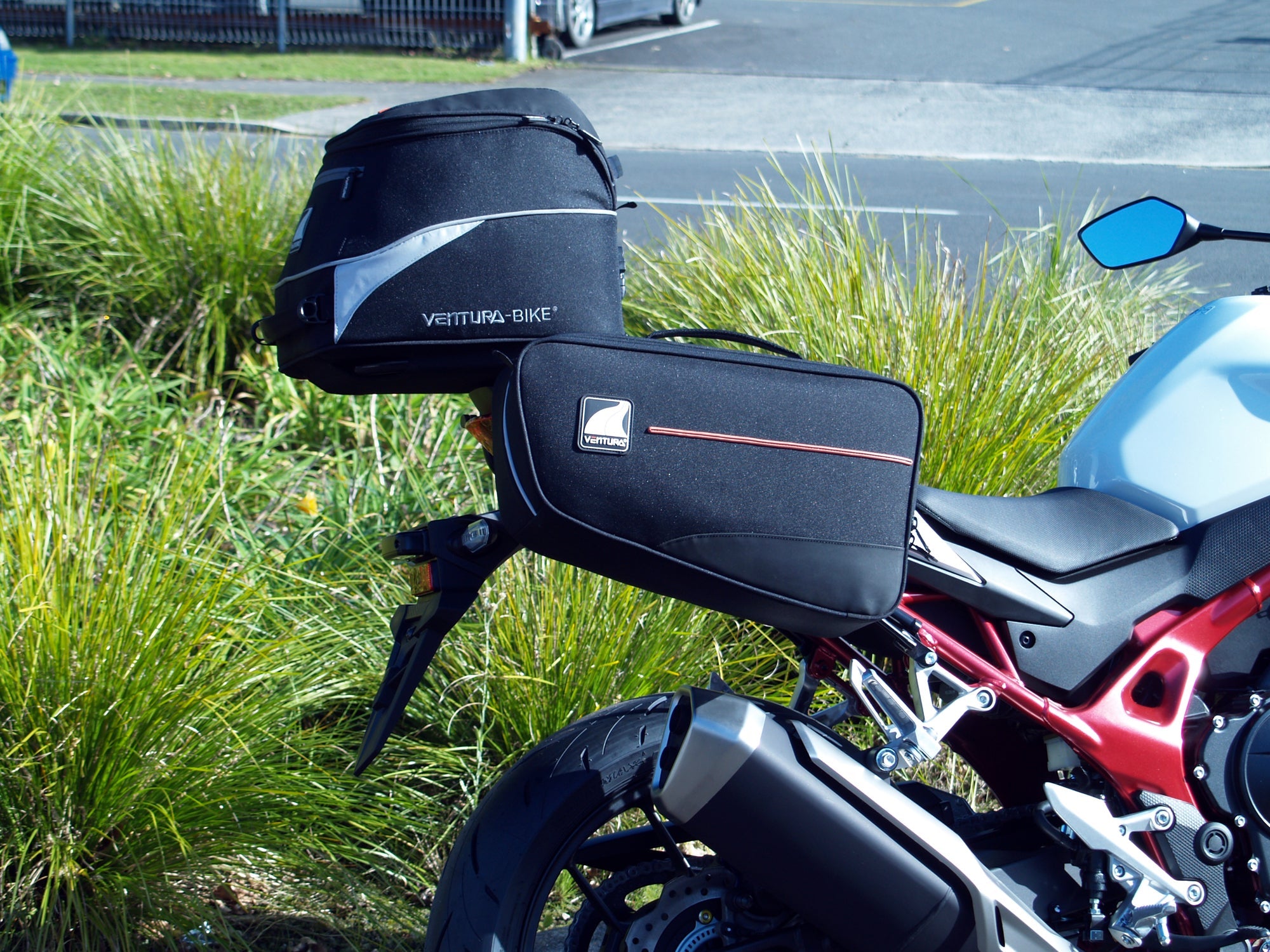 Ventura Luggage for Honda CB750 Hornet (23 - >)