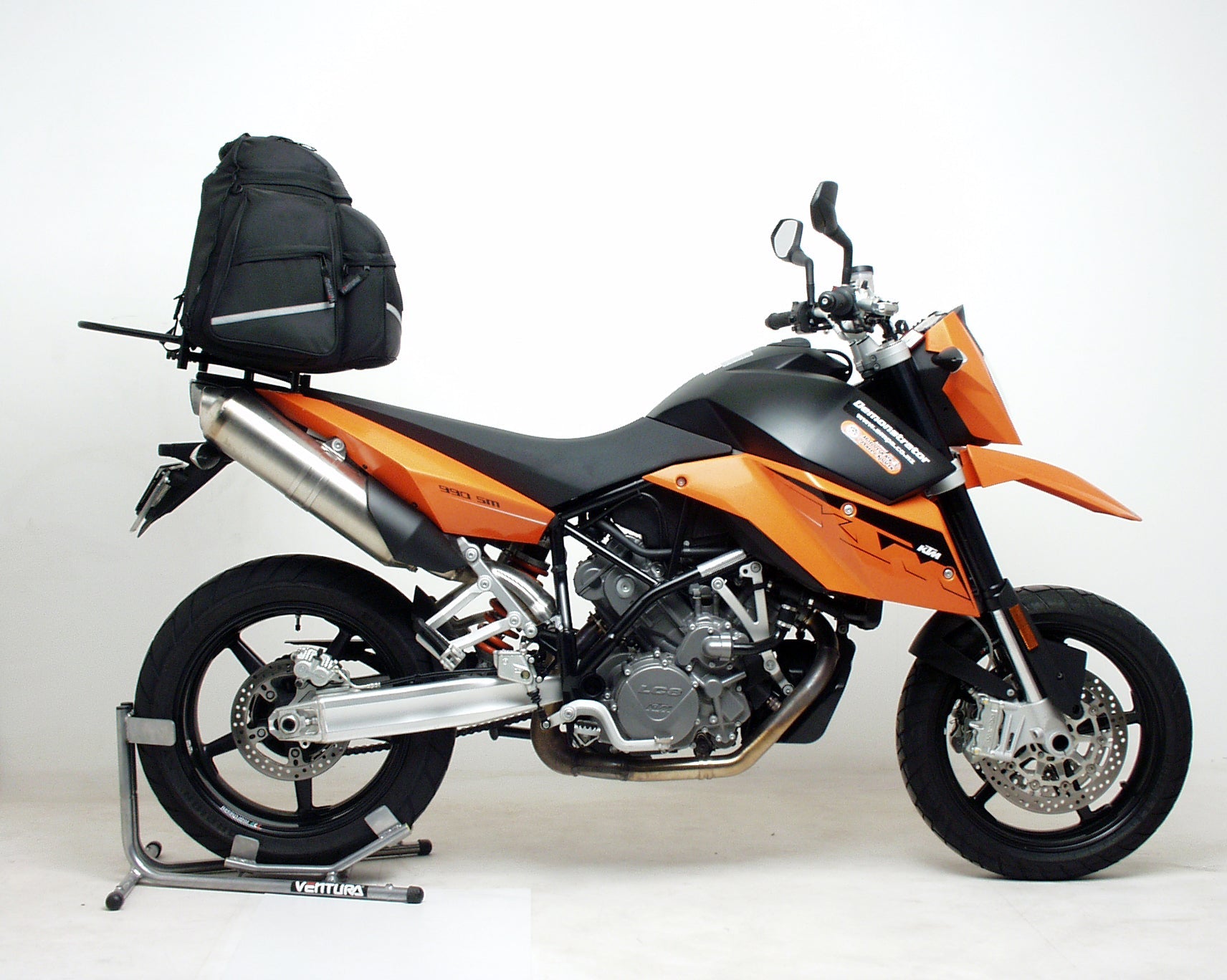 Ventura Luggage for KTM 990 Super Moto R (09-12)