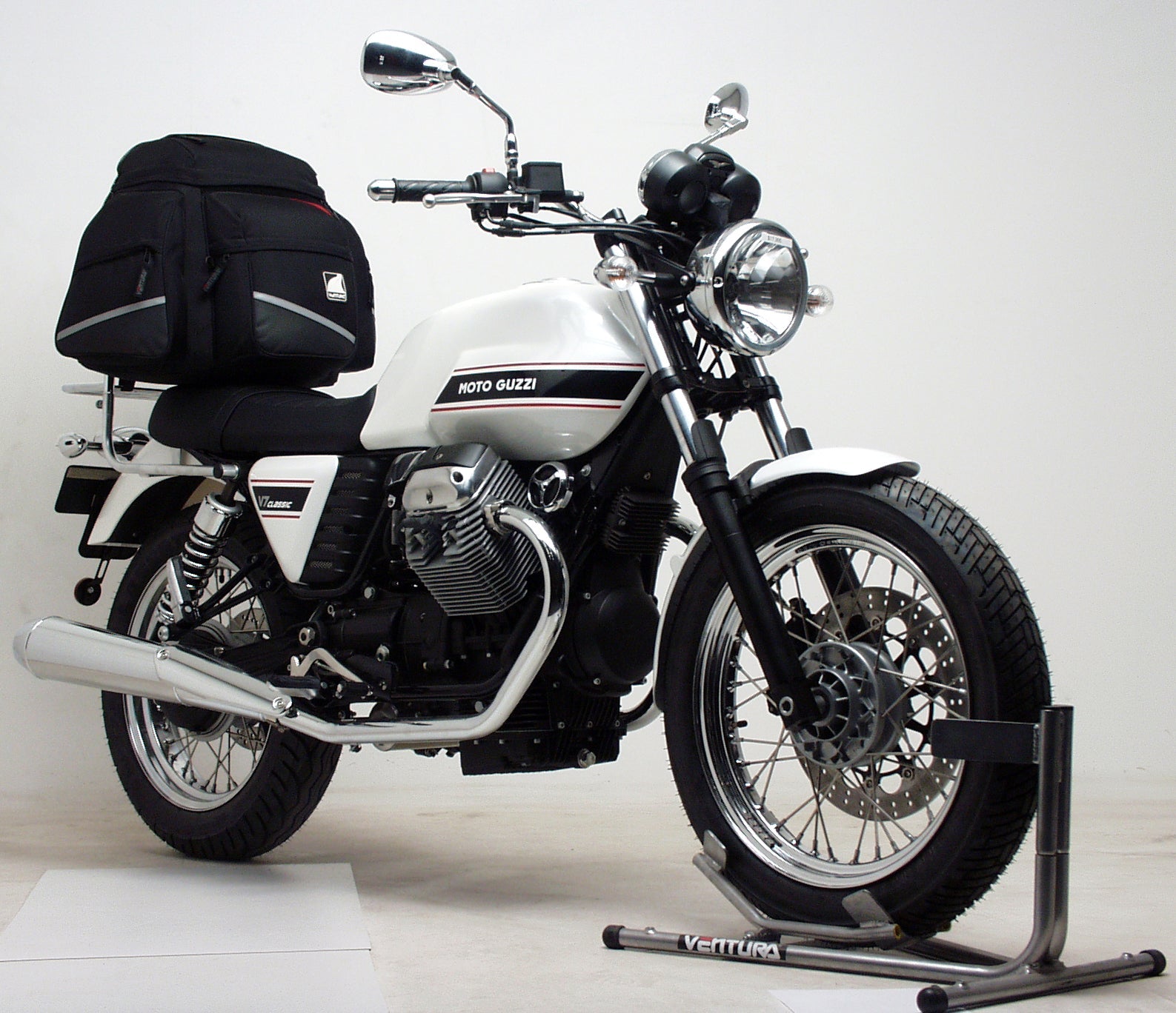 Ventura Luggage for Moto Guzzi 750 V7 Stone (12-13)
