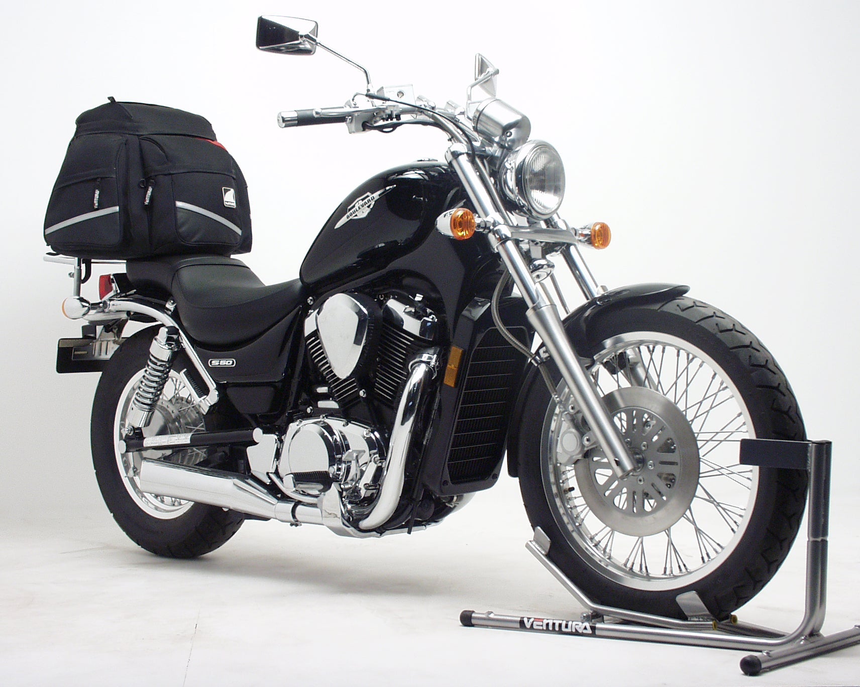 Ventura Luggage for Suzuki VS 750 GLFH Intruder