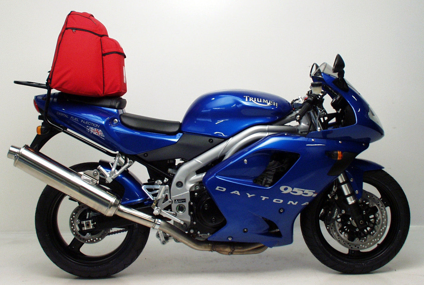 Ventura Luggage for Triumph Daytona 955i (04-06)