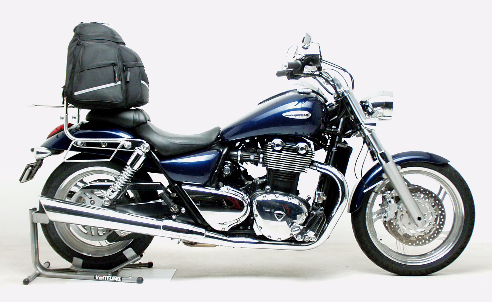 Ventura Luggage for Triumph Thunderbird 1700 Commander (Chrome) (14-15)
